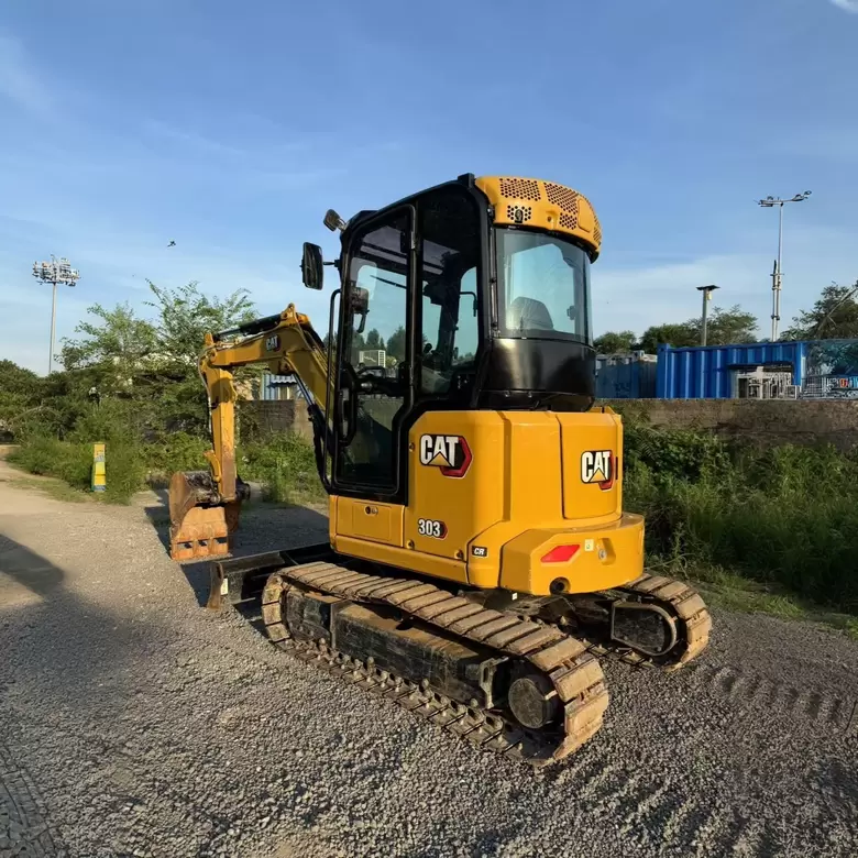 — Caterpillar 303CR