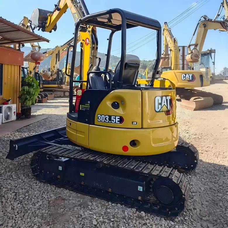 — Caterpillar 305.5E