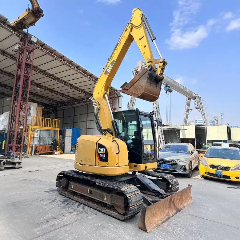 — Caterpillar 308E