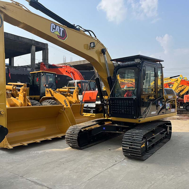 — Caterpillar 320DCA