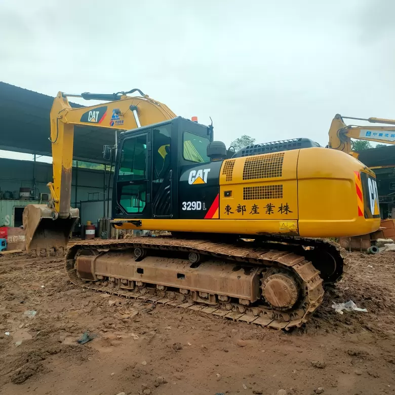 — Caterpillar 329DL