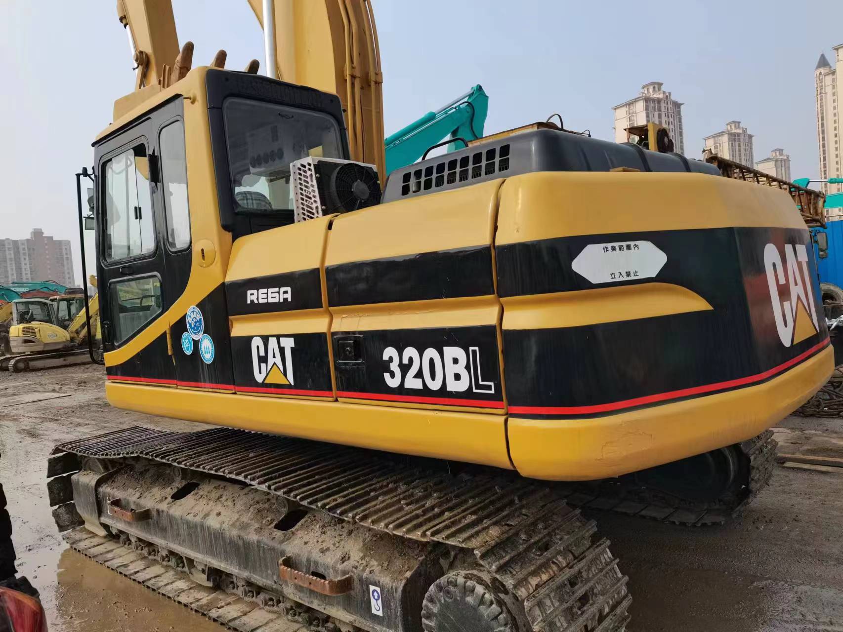 — Caterpillar 305.5E detail photo 3