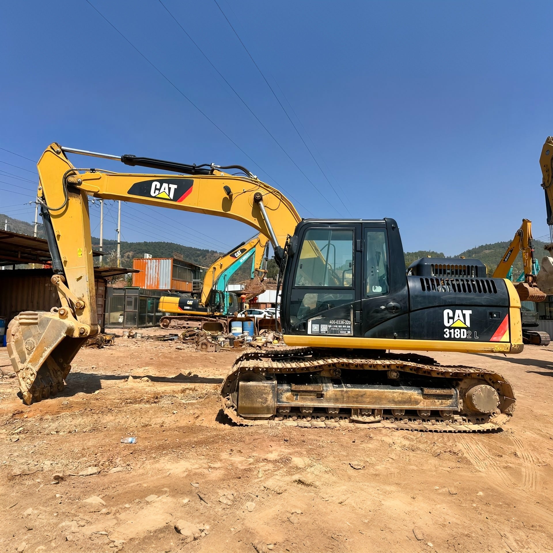 — Caterpillar 318D2