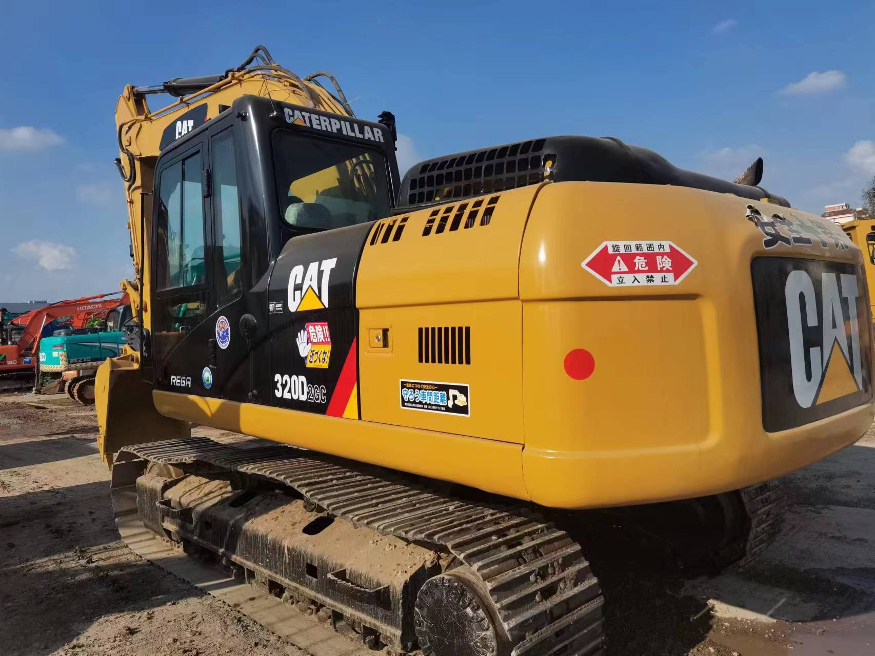 — Caterpillar 320B detail photo 4