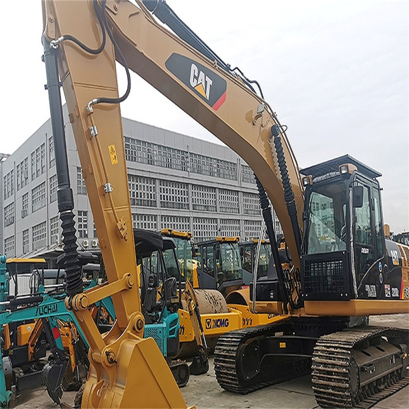 — Caterpillar 320D