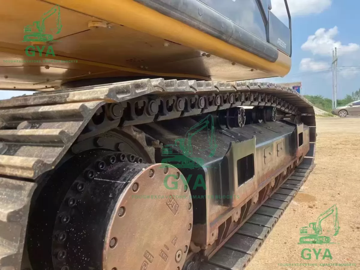 2017 Caterpillar CAT 336D detail photo 8