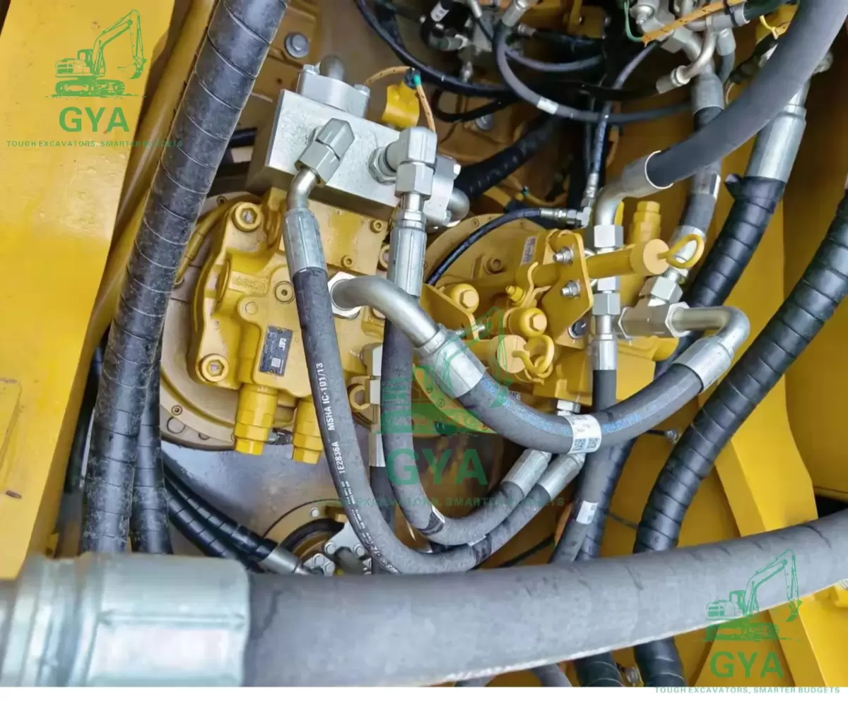2024 Caterpillar CAT 349GC detail photo 4