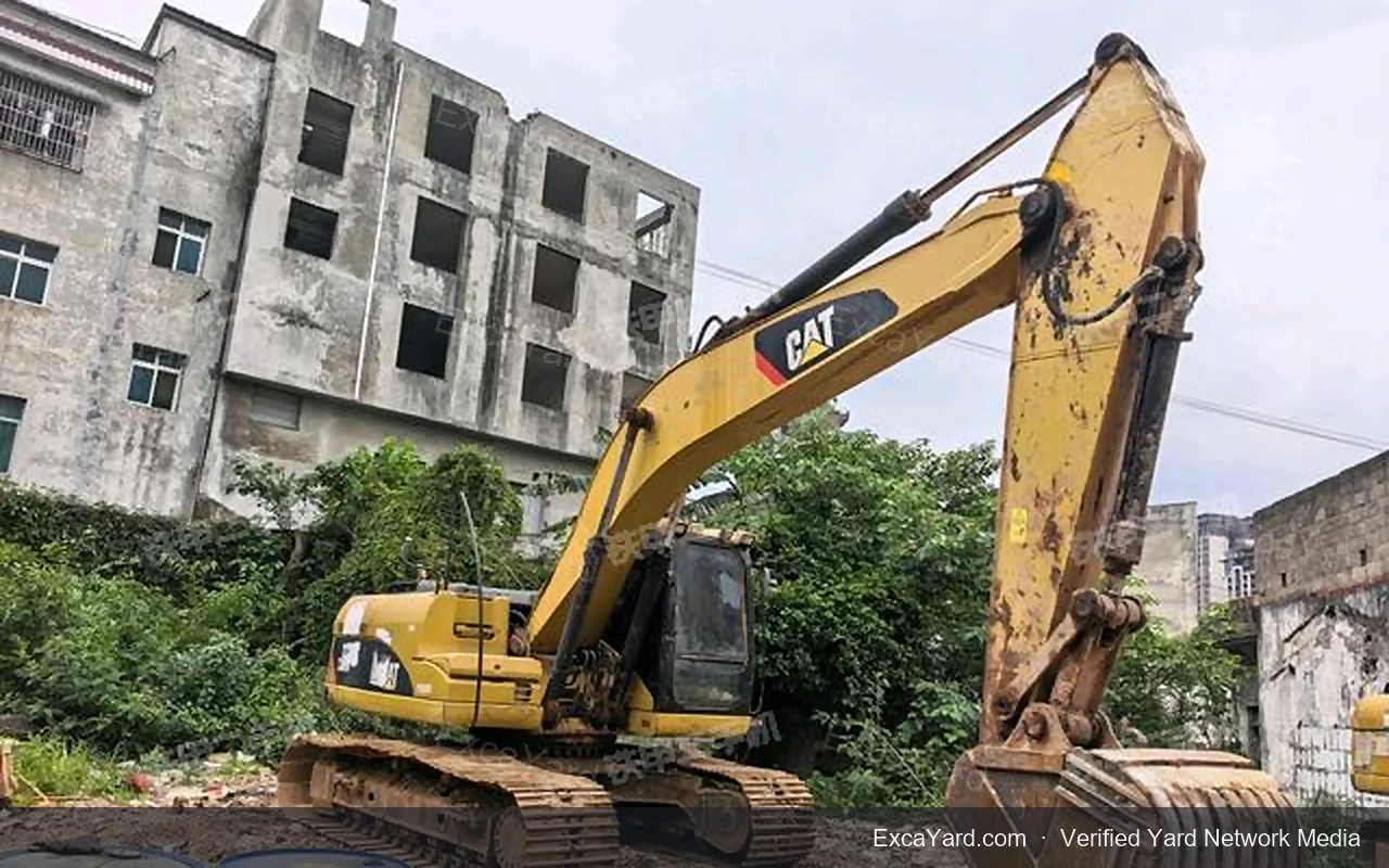 2013 Caterpillar 320D detail photo 3